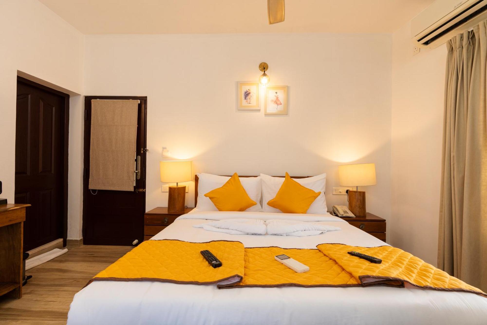 Solo Inn By Hawk Hospitality Kochi エクステリア 写真
