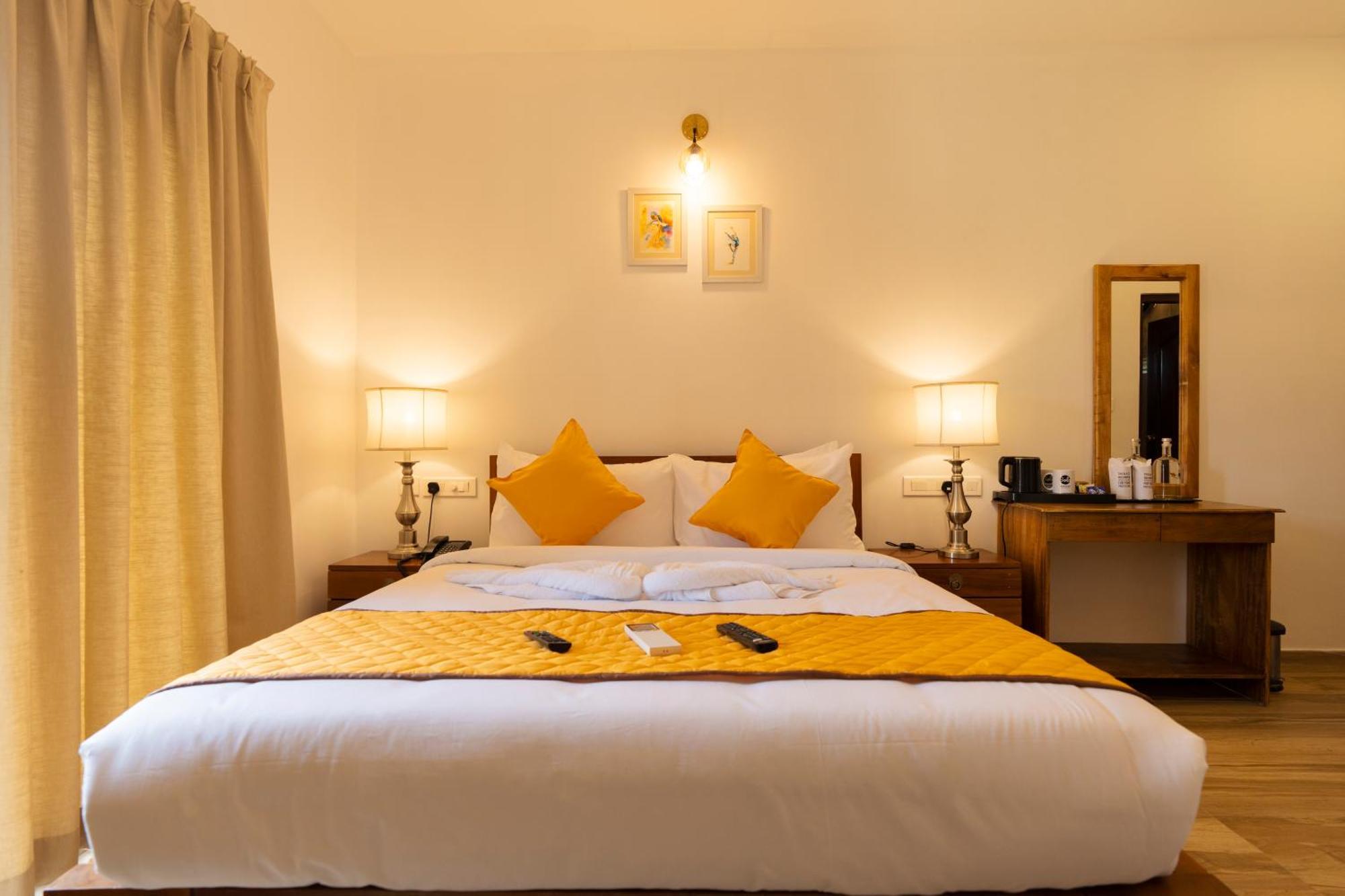Solo Inn By Hawk Hospitality Kochi エクステリア 写真