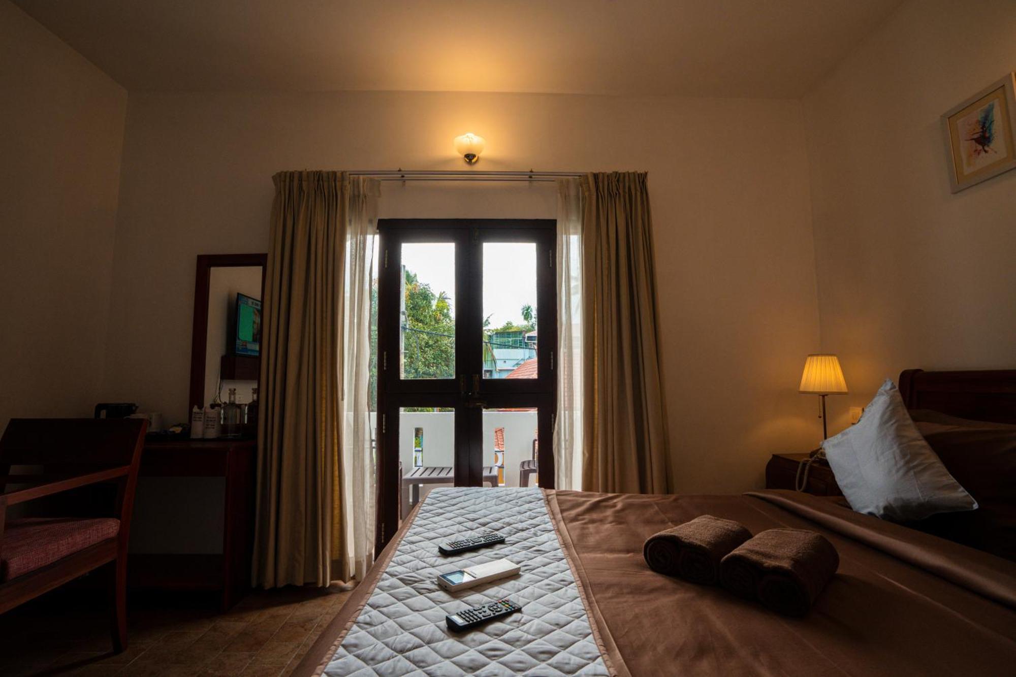 Solo Inn By Hawk Hospitality Kochi エクステリア 写真